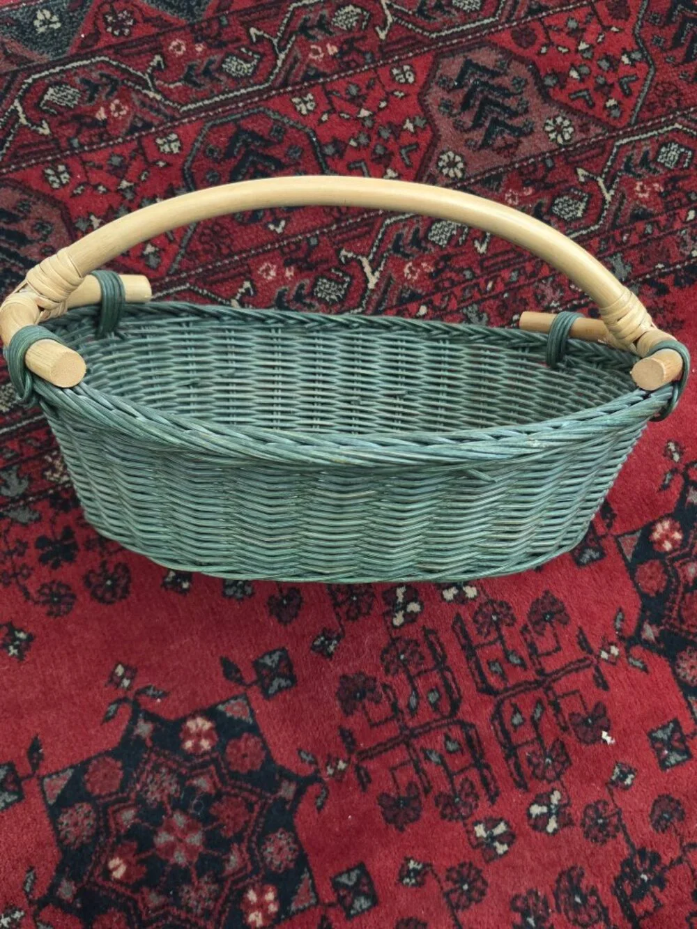 unbranded this olive